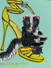 Load image into Gallery viewer, Aroma Le Pew, Skunk