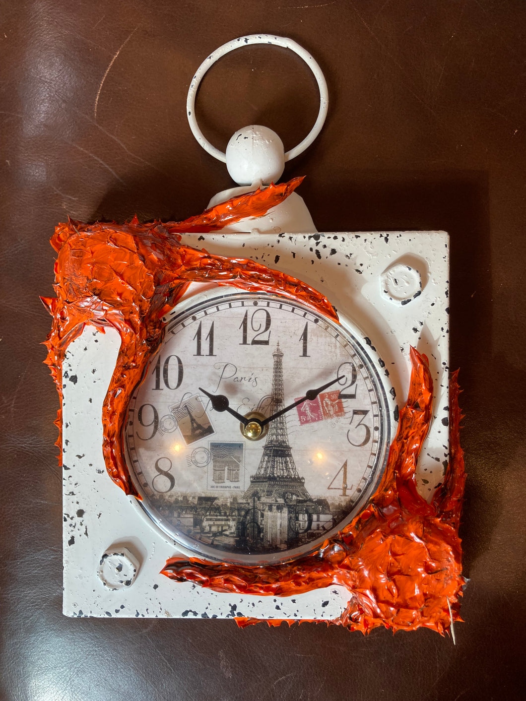 Clock, Thorny Sea Star