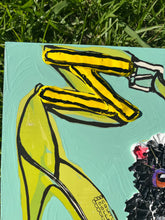Load image into Gallery viewer, Aroma Le Pew, Skunk
